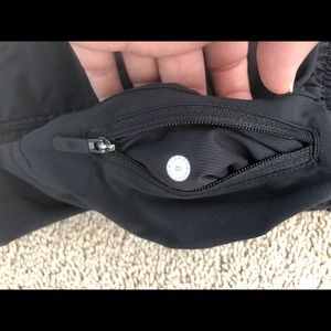 Lululemon Tracker Shorts 6 Black